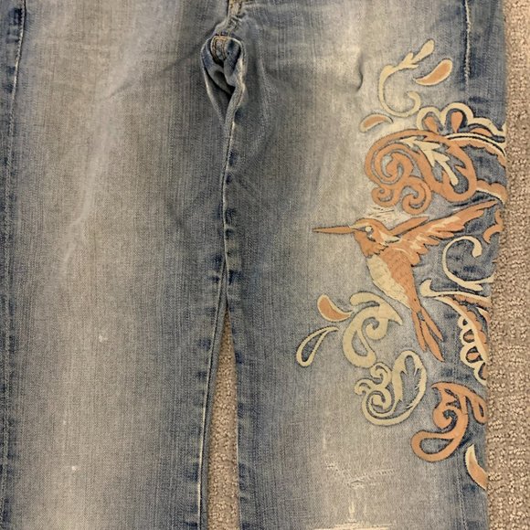 GUC Distressed Faded Guess Embroidered Bird Jeans - Picture 2 of 10